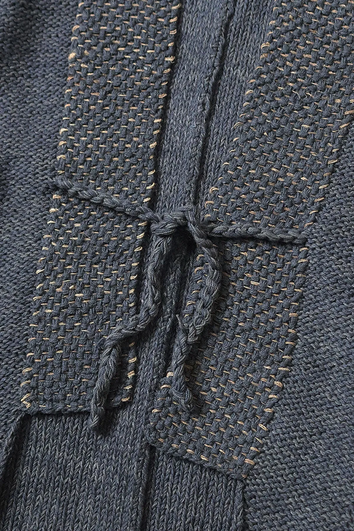 3G Hand Knit SPRING TUGIHAGI KESA Cardigan - Charcoal