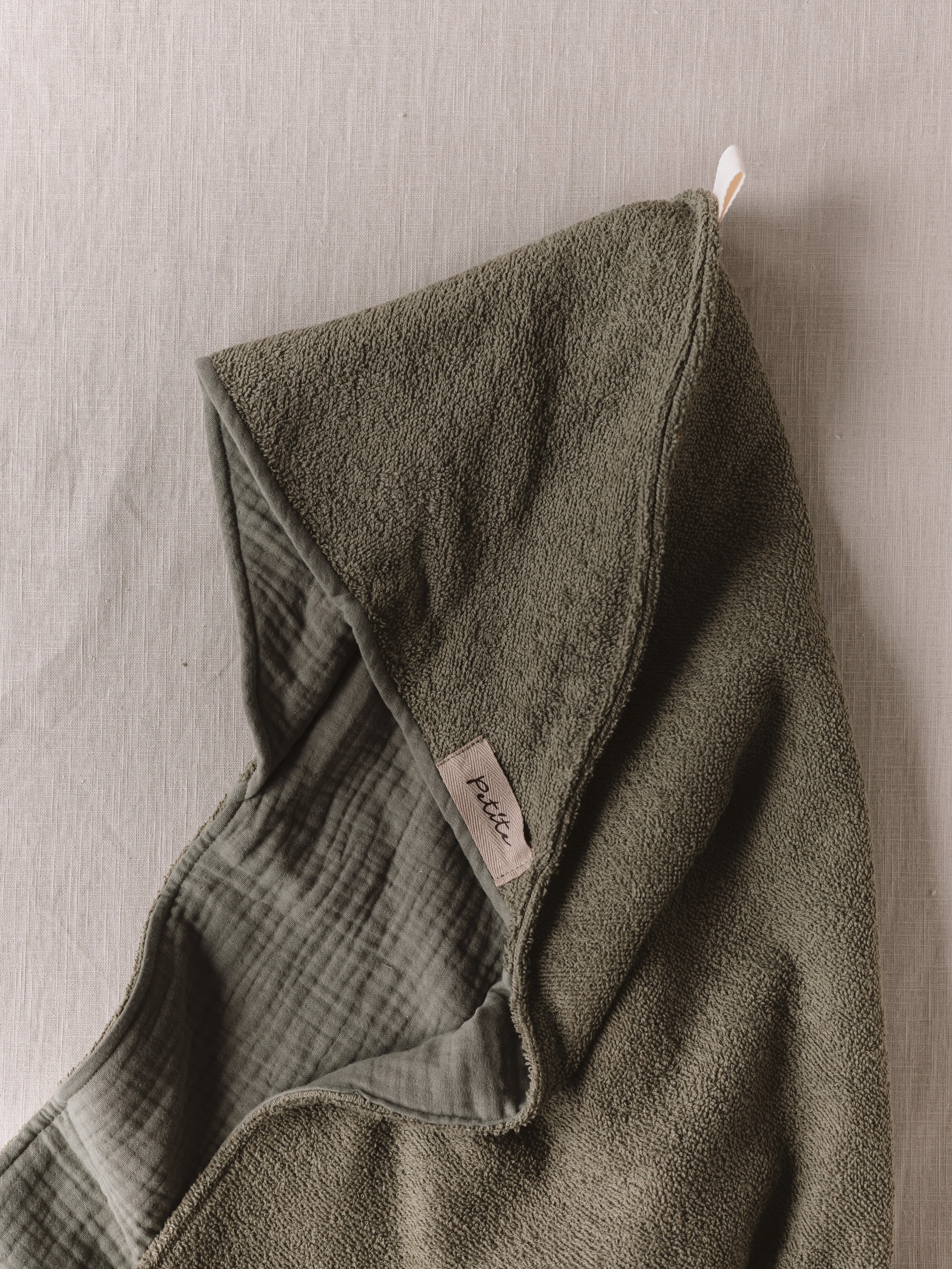 Baby Hooded towel  /  Olive