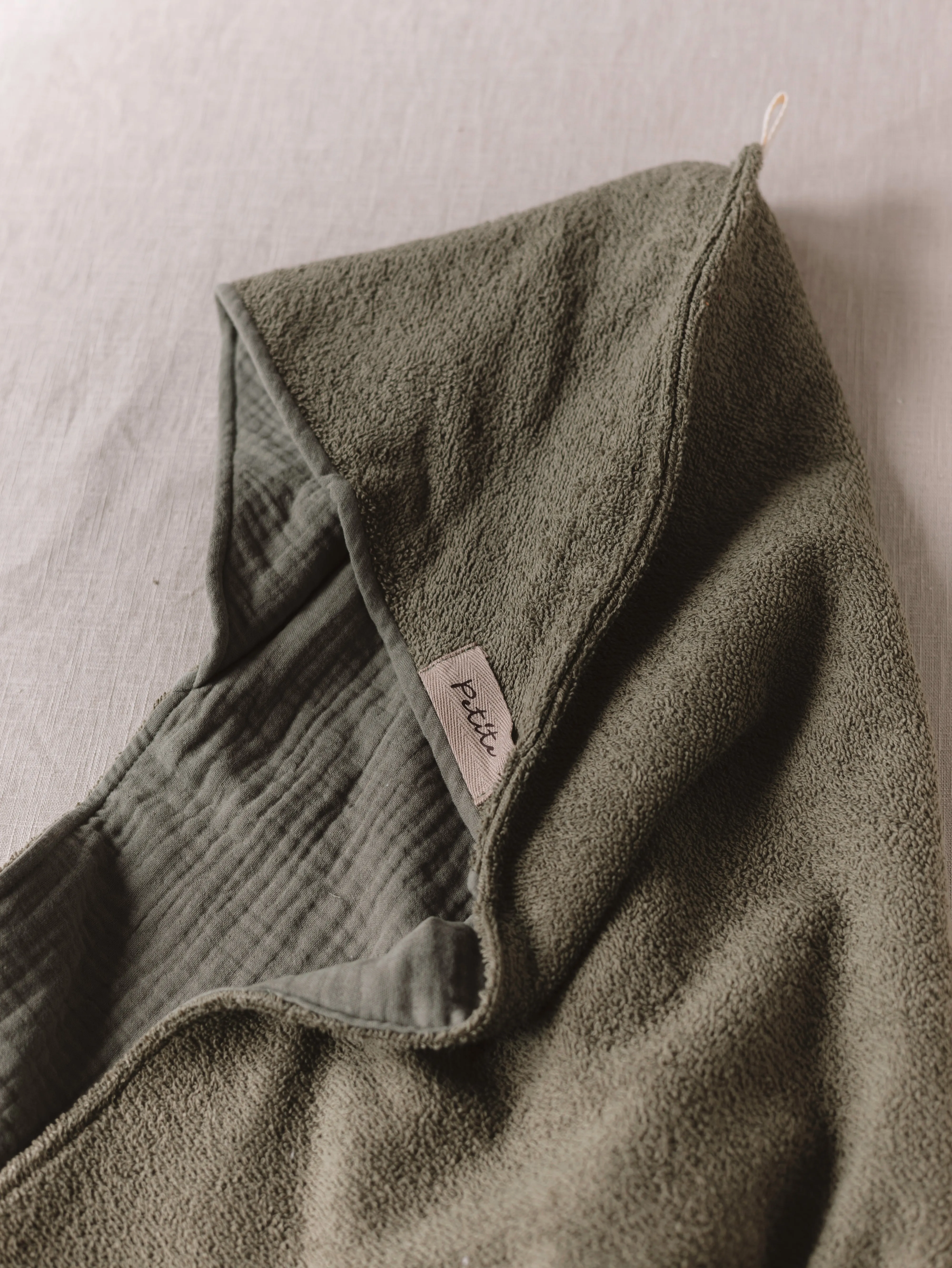 Baby Hooded towel  /  Olive