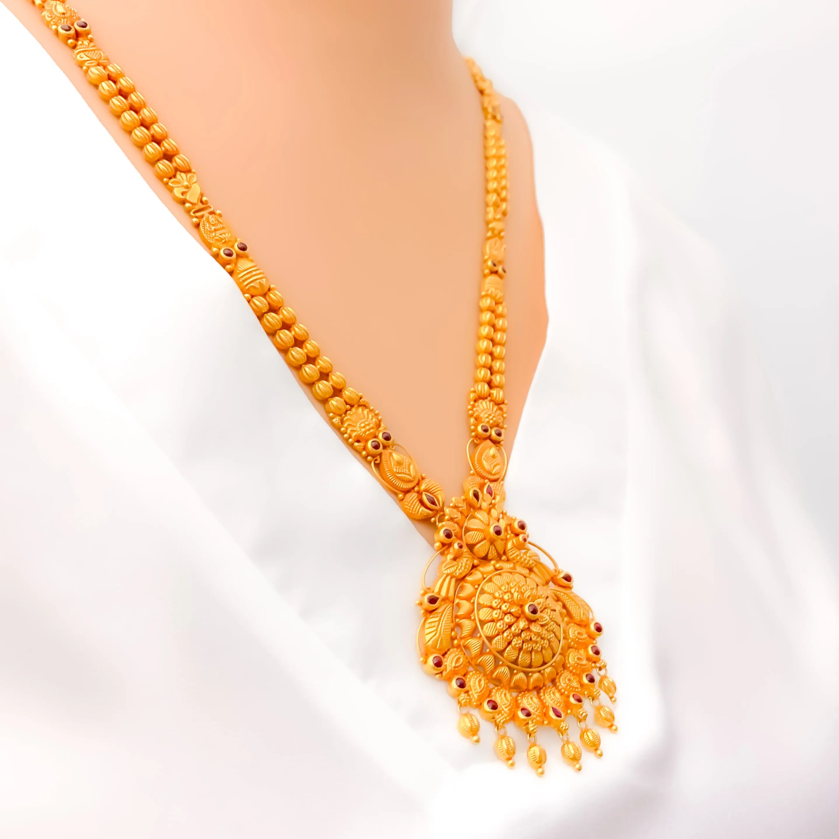 Blooming Domed Flower 22k Gold Antique Long Necklace