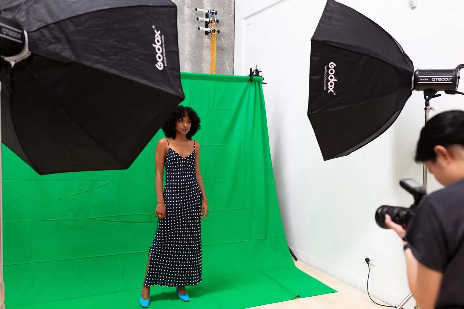 Chroma Key Green Screen 3m x 3m Cotton Muslin Studio Backdrop