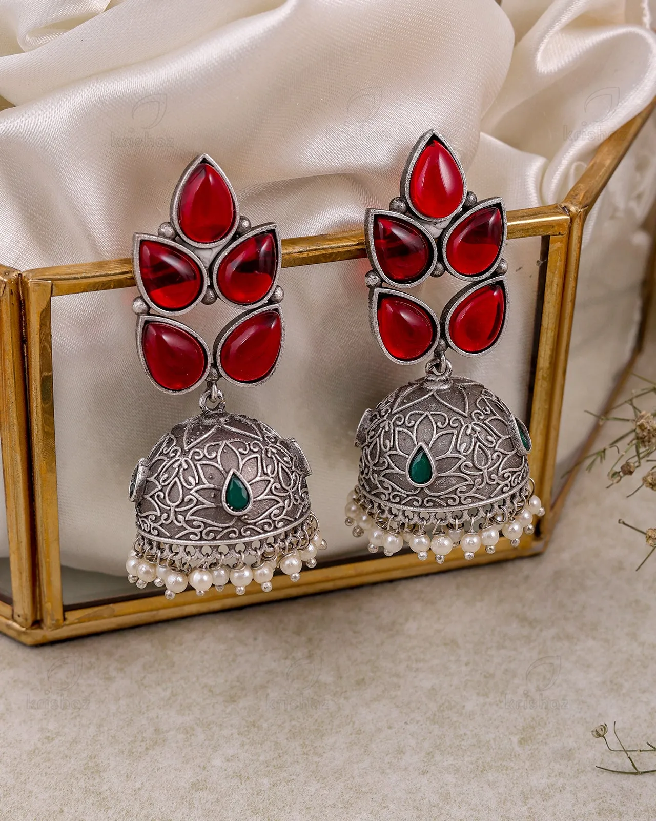 Isabella Jhumki Earrings - wxo