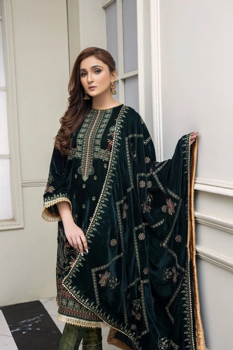 Mihrimah Embroidered Velvet 3 Piece Suit MIH39