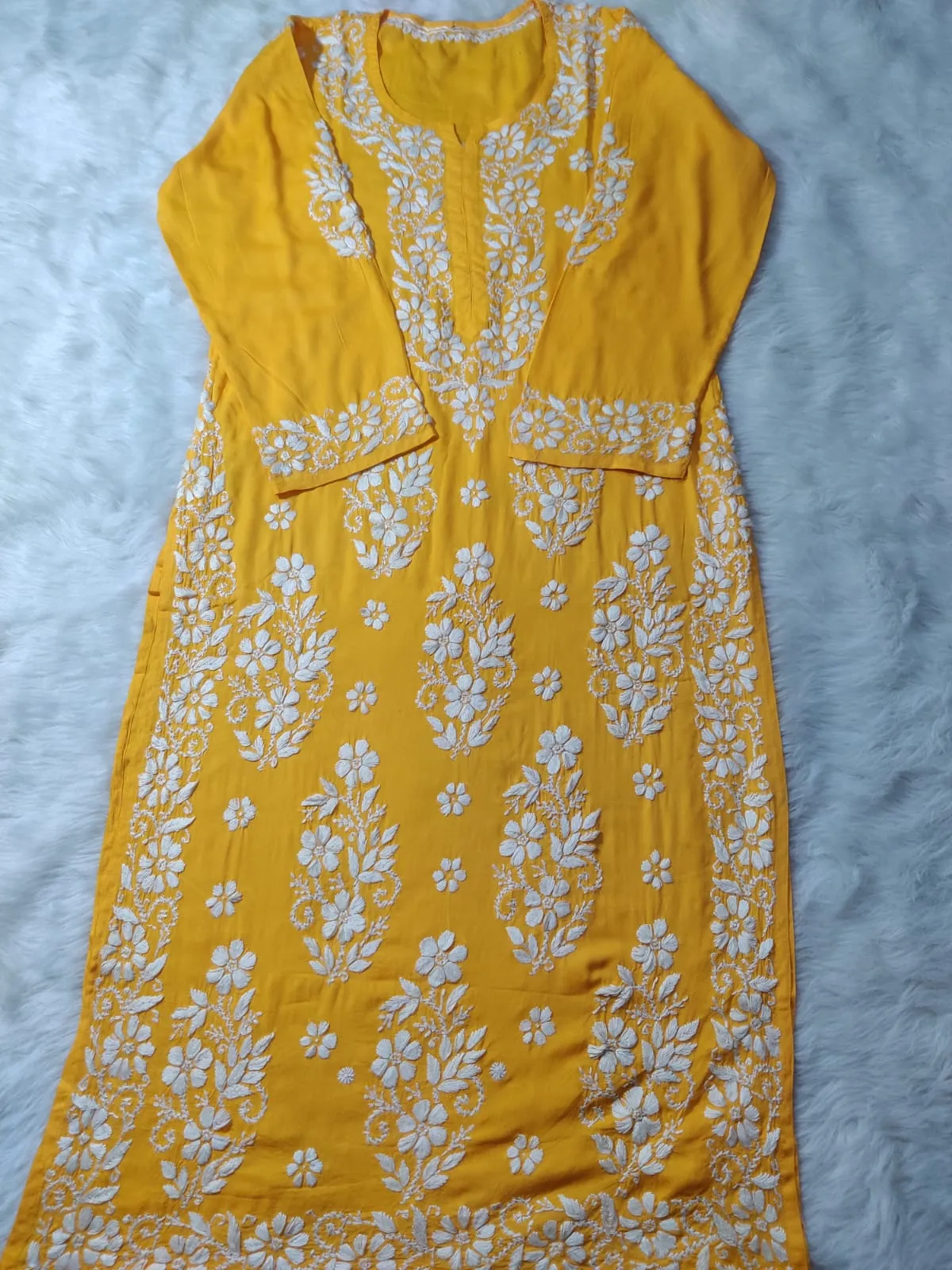 Noorie Premium Straight Chikankari Kurti