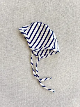 organic cotton bonnet - natural/blue stripe