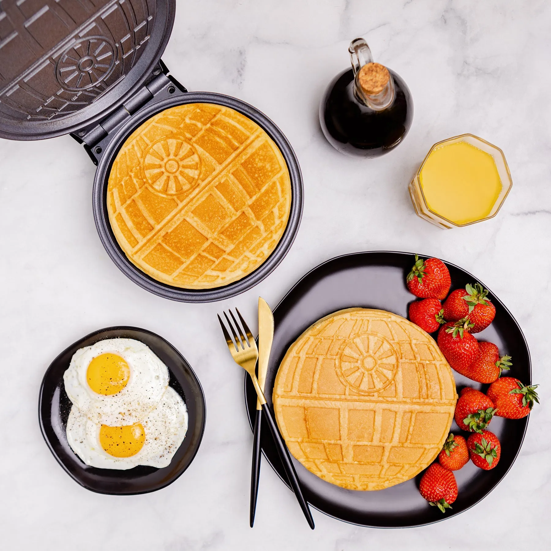 Star Wars Halo Death Star Waffle Maker