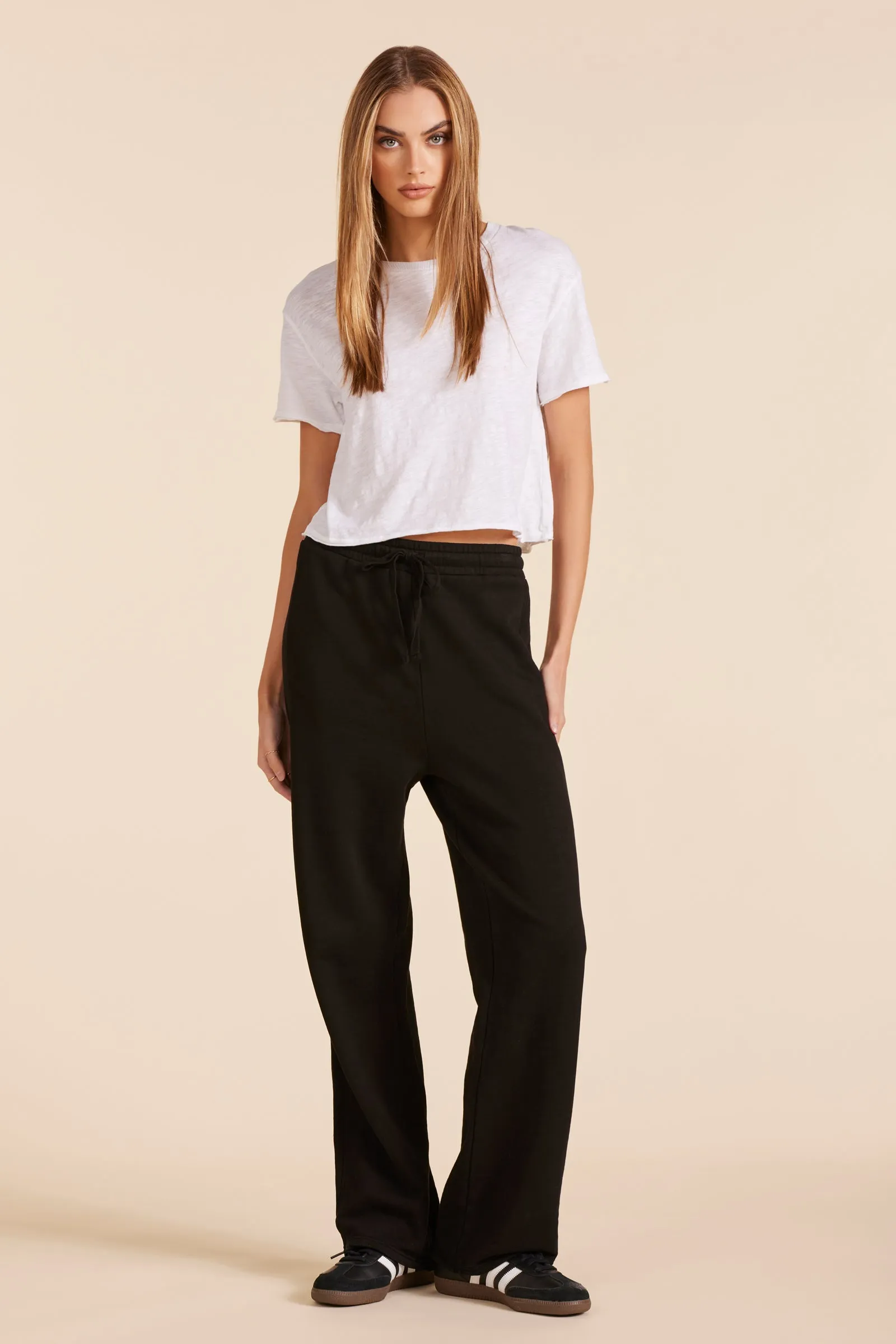 STRAIGHT LEG HIGH WAIST SWEATPANT